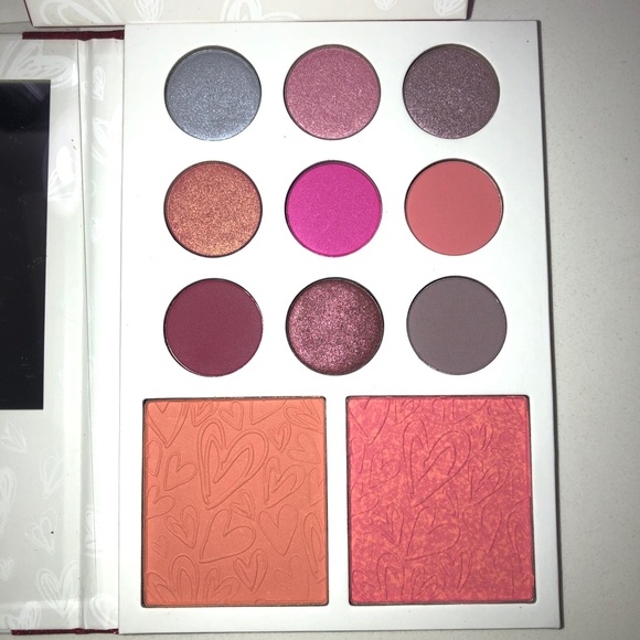🆕 Kylie’s diary book palette - Picture 5 of 7